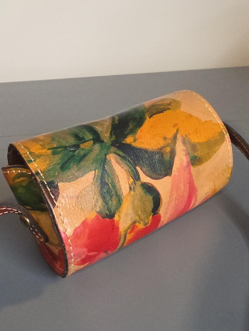 PATRICIA NASH Floral Heritage Amatrice Leather Barrel Crossbody - Picture 8 of 9